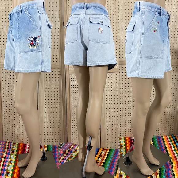 Vintage 90s Mickey Mouse Disney Light Wash Denim High Rise Mom Shorts Be… - Picture 1 of 16